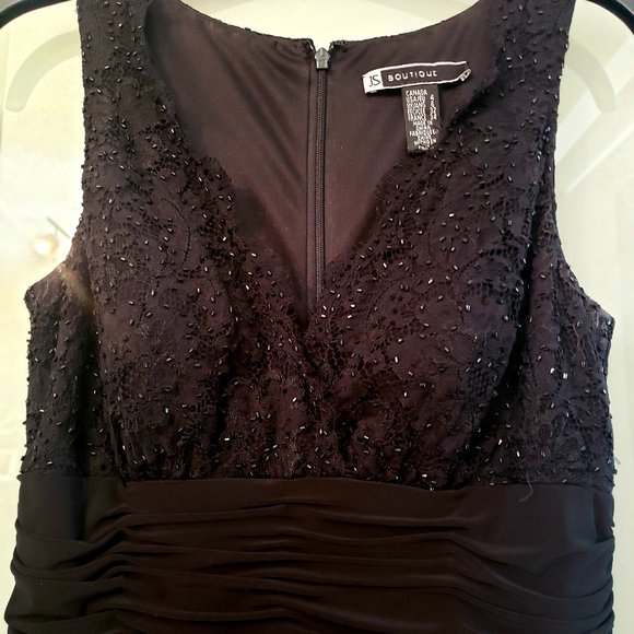 JS Boutique Black Gown - Picture 1 of 4